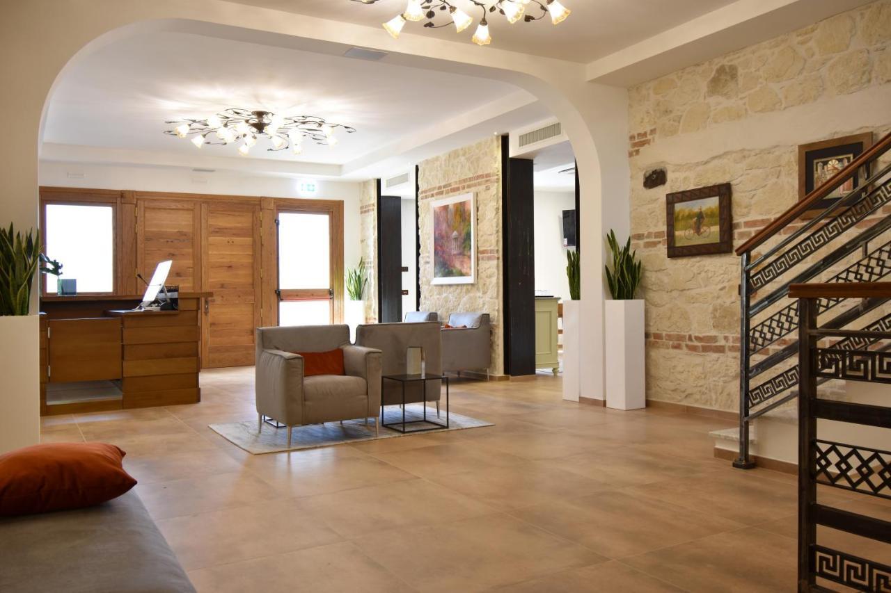 Tenuta Micoli Hotel *